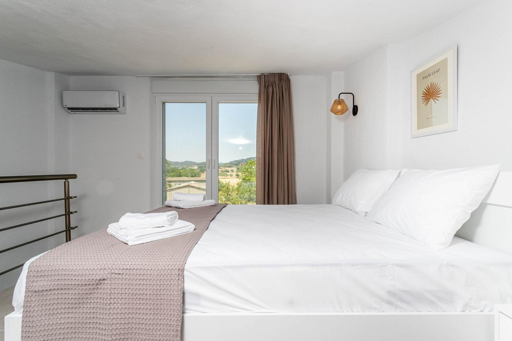 Viento Suites Possidi Exterior photo